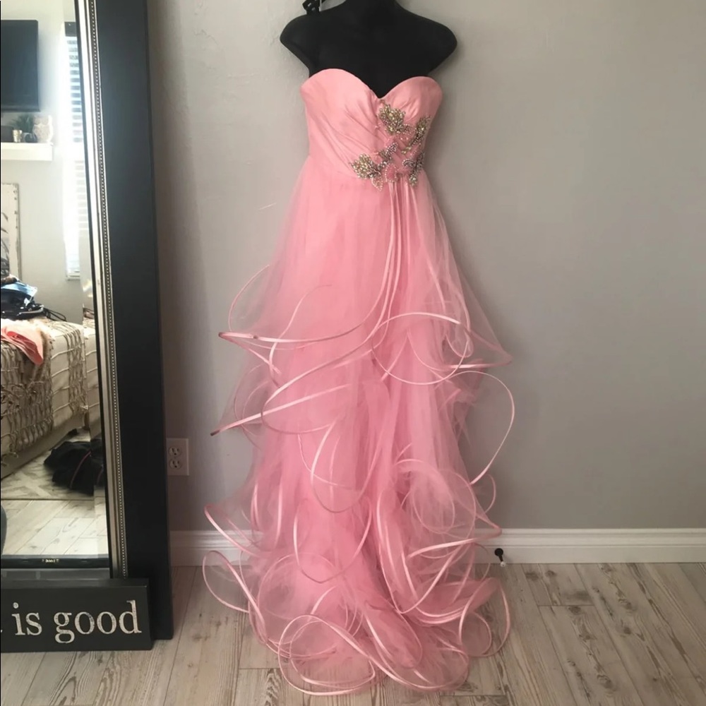 Mac Duggal Prom dress
